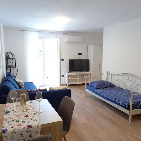 Apartments Dasara Rovinj Exterior photo
